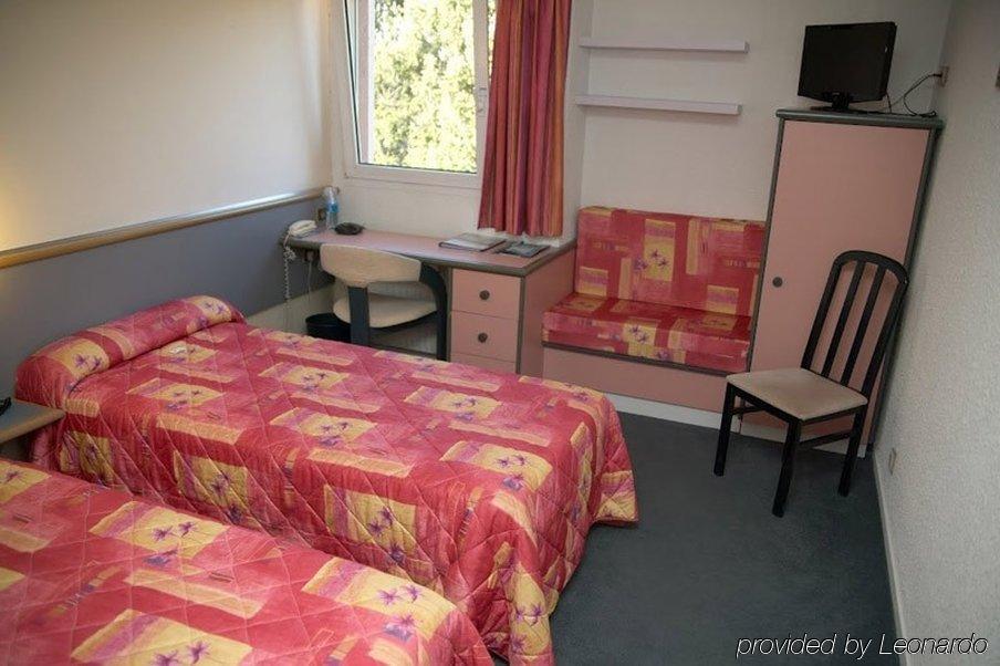 Brit Hotel Dak Hotel Avallon Quarto foto